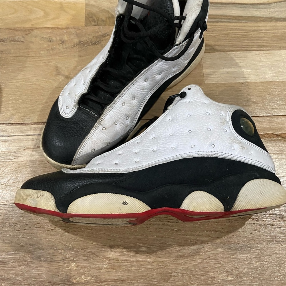 Jordan 11’s White/Black